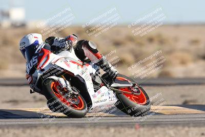 media/Dec-07-2025-CVMA (Sun) [[3e7d2de5dc]]/Race 11-Formula 2-CVMA Hooligans-American Thunder/